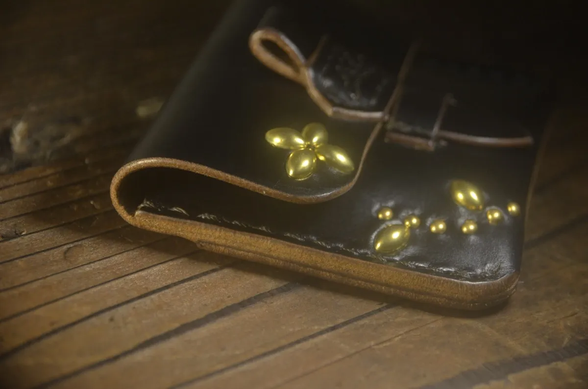 Rebel studs〈レヴェルスタッズ〉 conpact wallet
